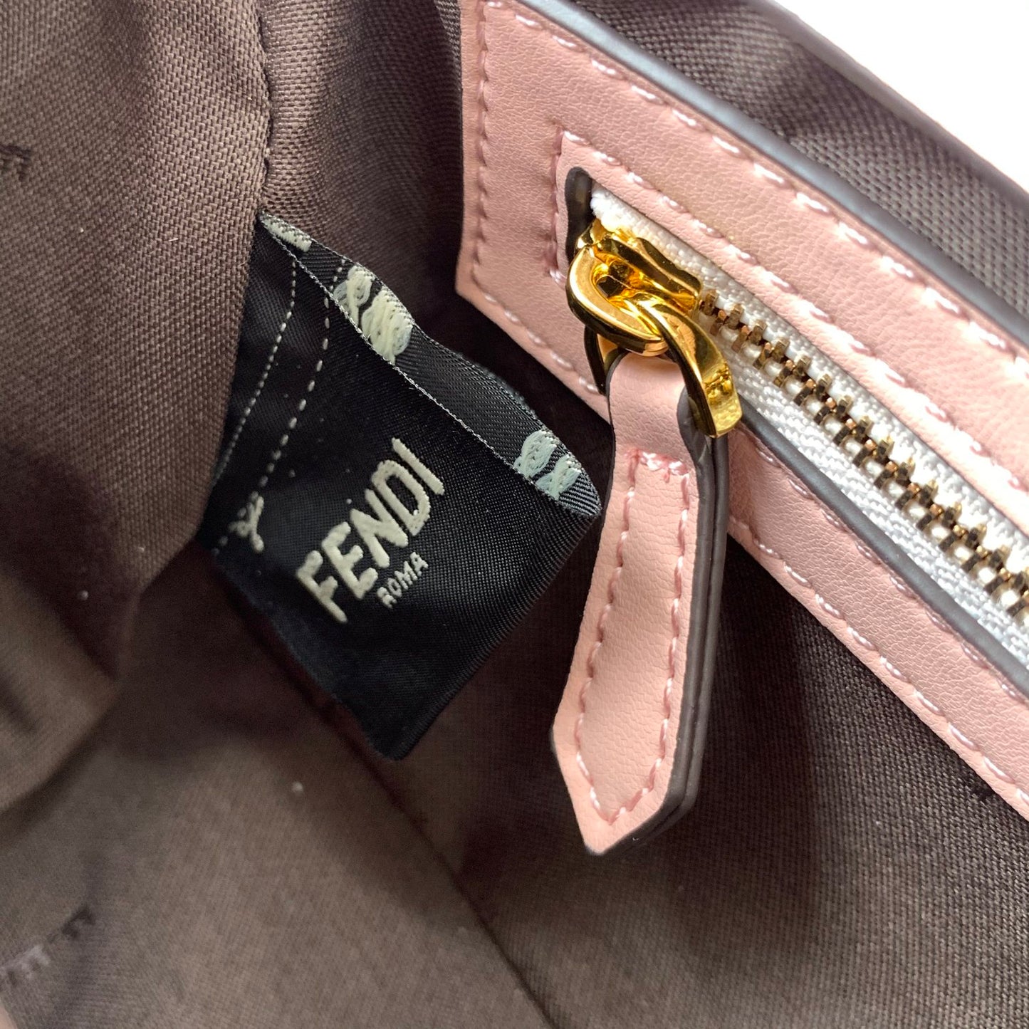 Fendi F8BR600 – Nude Pink Leather Bag