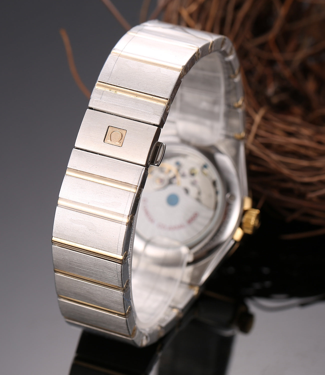 OMEGA Double Eagle Series – Couple’s Matching Watches (Three-Hand Synchronized)