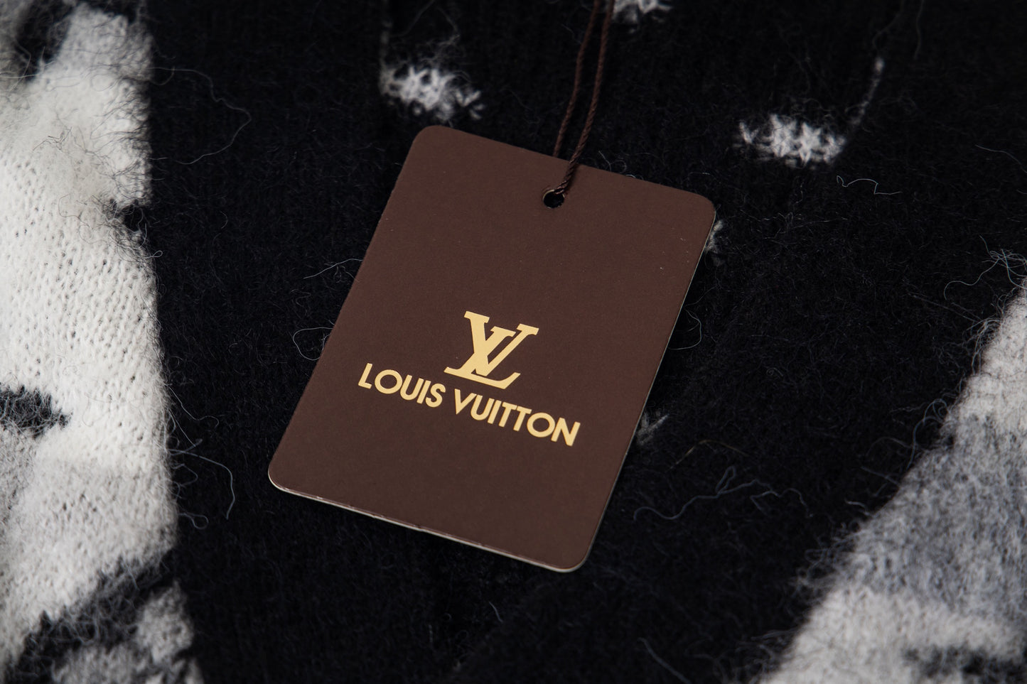 Louis Vuitton 23FW Gradient Mohair Cardigan (Gray & White)