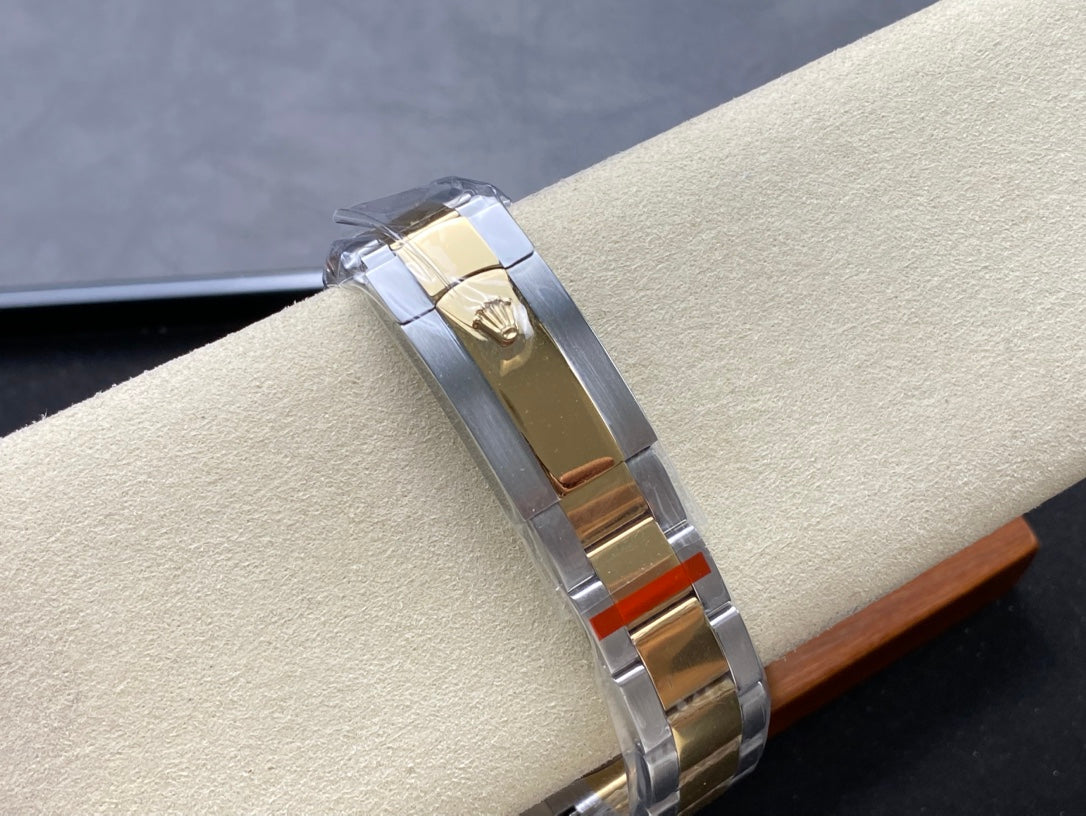 Rolex Datejust Series 41mm with Single Date