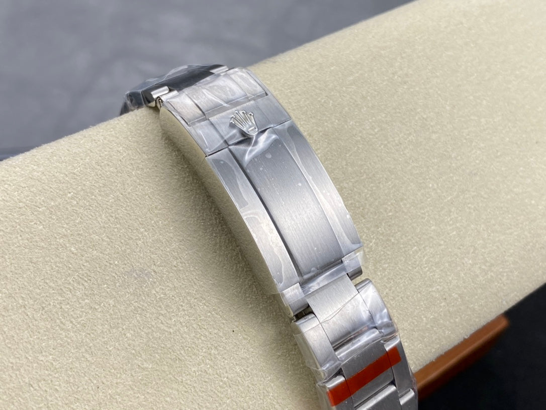 Rolex Air-King New Model 126900 – The Sky King