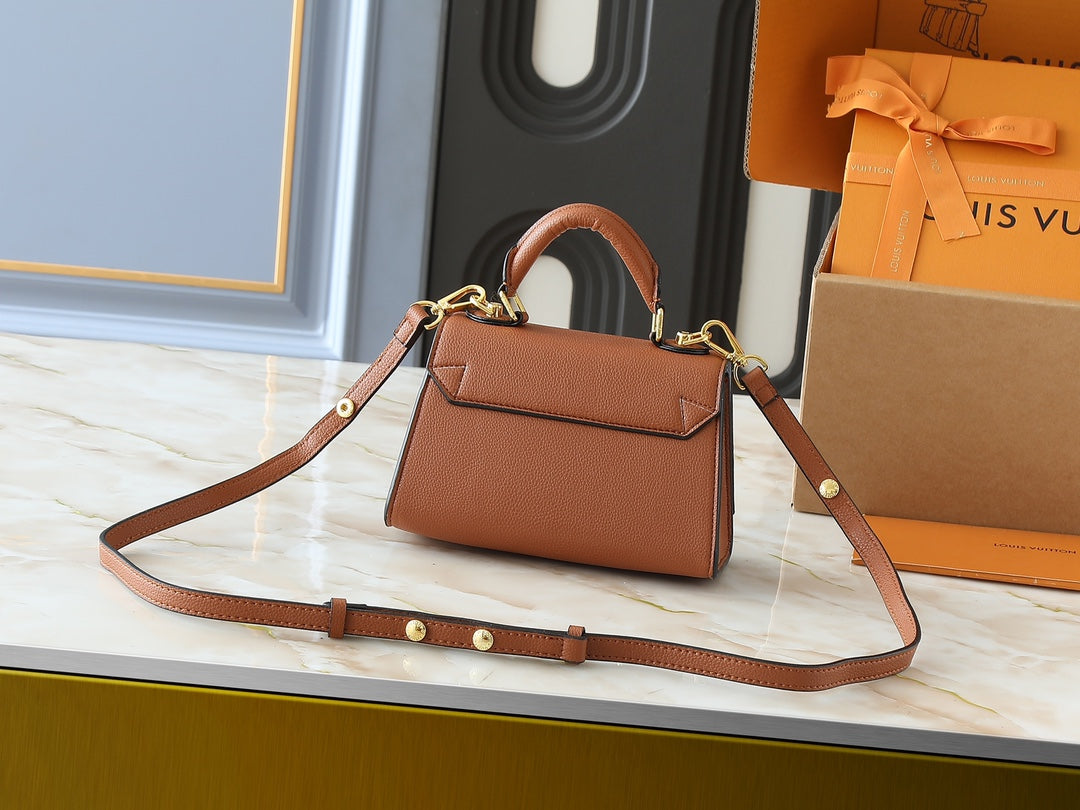 "LV handbag"