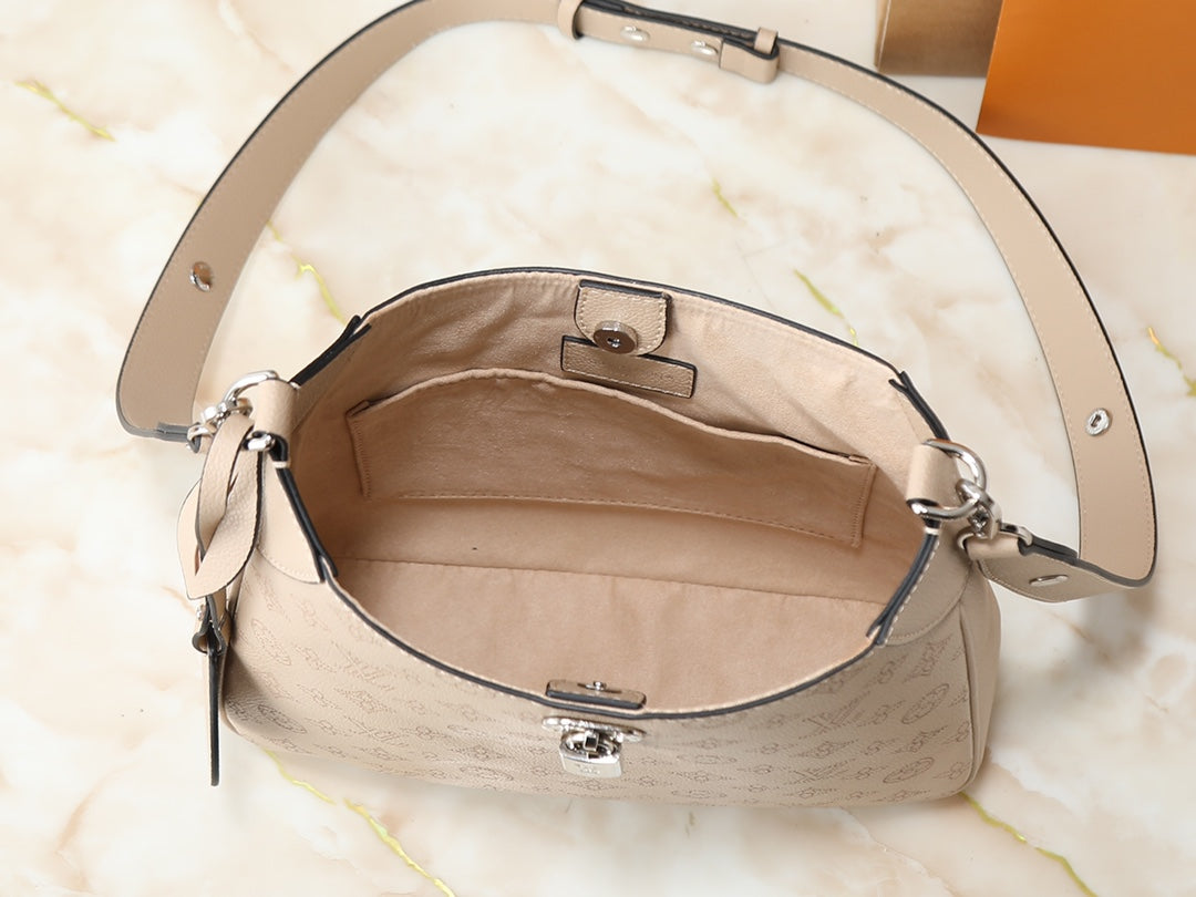 "LV crossbody bag"
