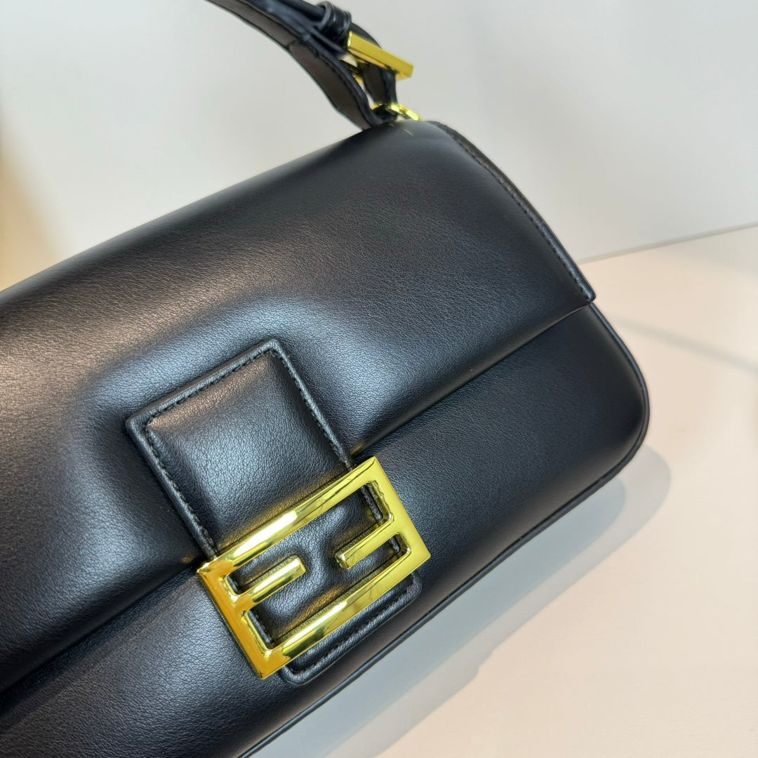 Fendi New Baguette Bag