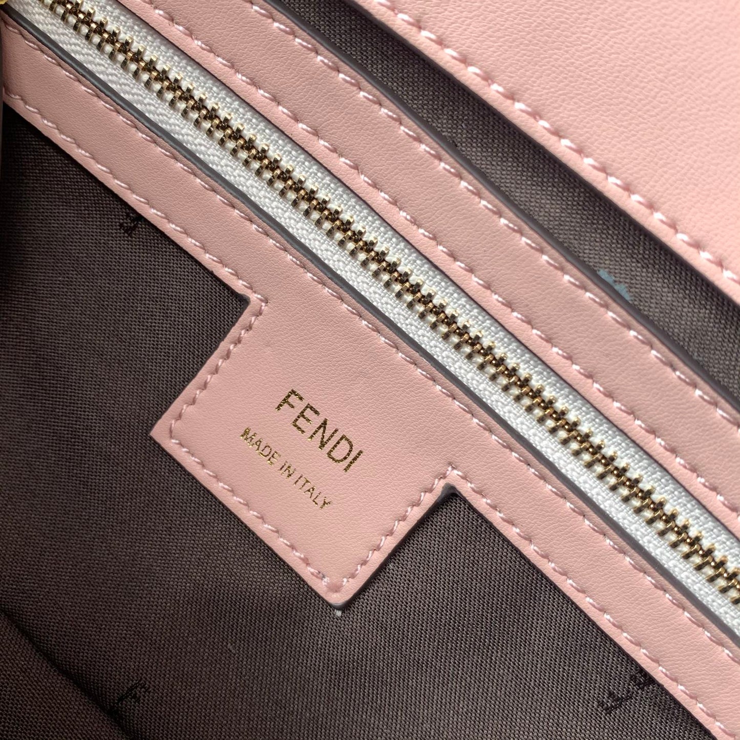 Fendi F8BR600 – Nude Pink Leather Bag