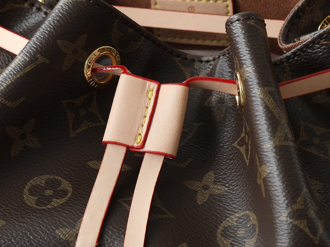 M25085 Odysée Handbag – 2025 Early Autumn Collection