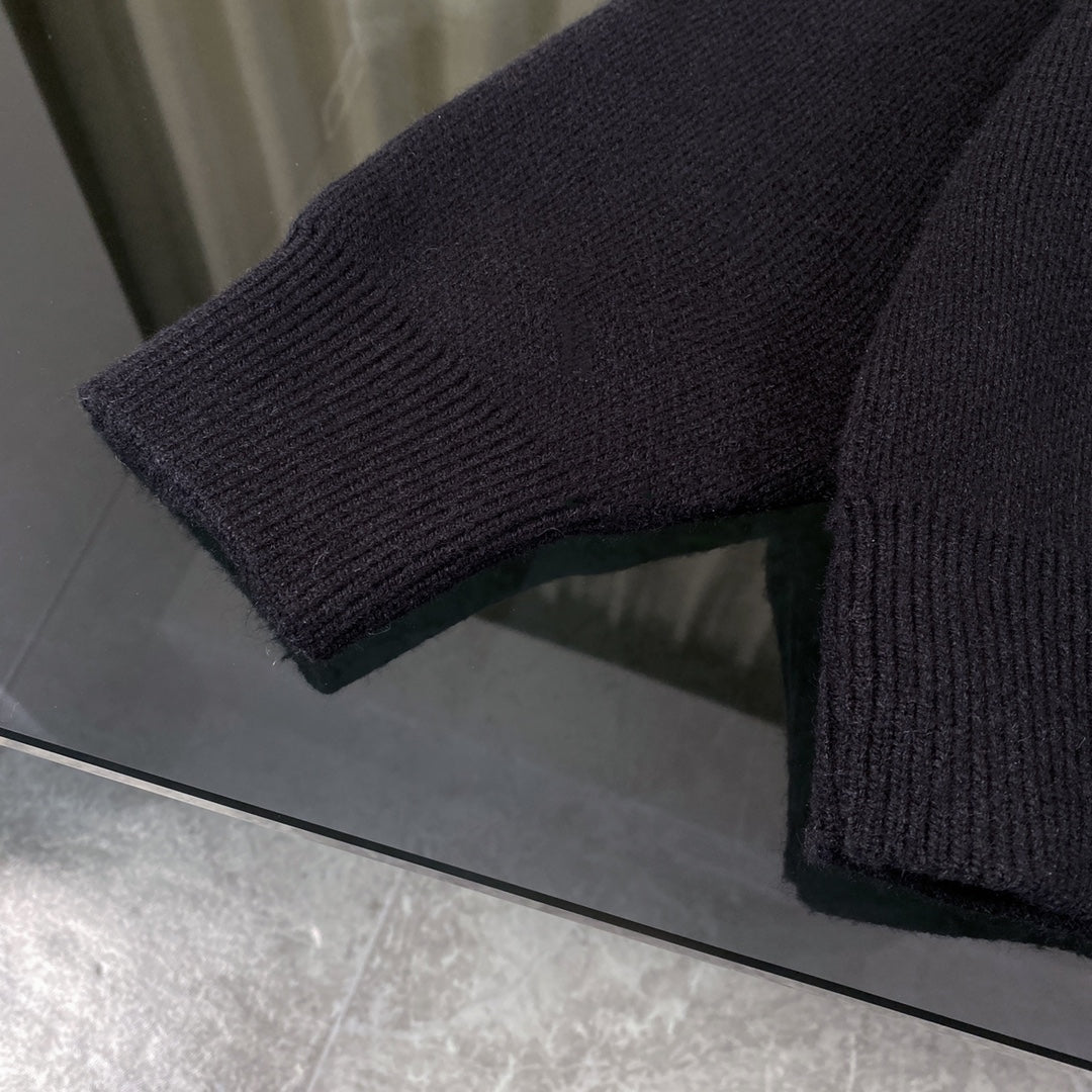 CHANEL 24SS Heavy-Knit Cable Classic Large Logo Jacquard Cardigan – Premium Original Version