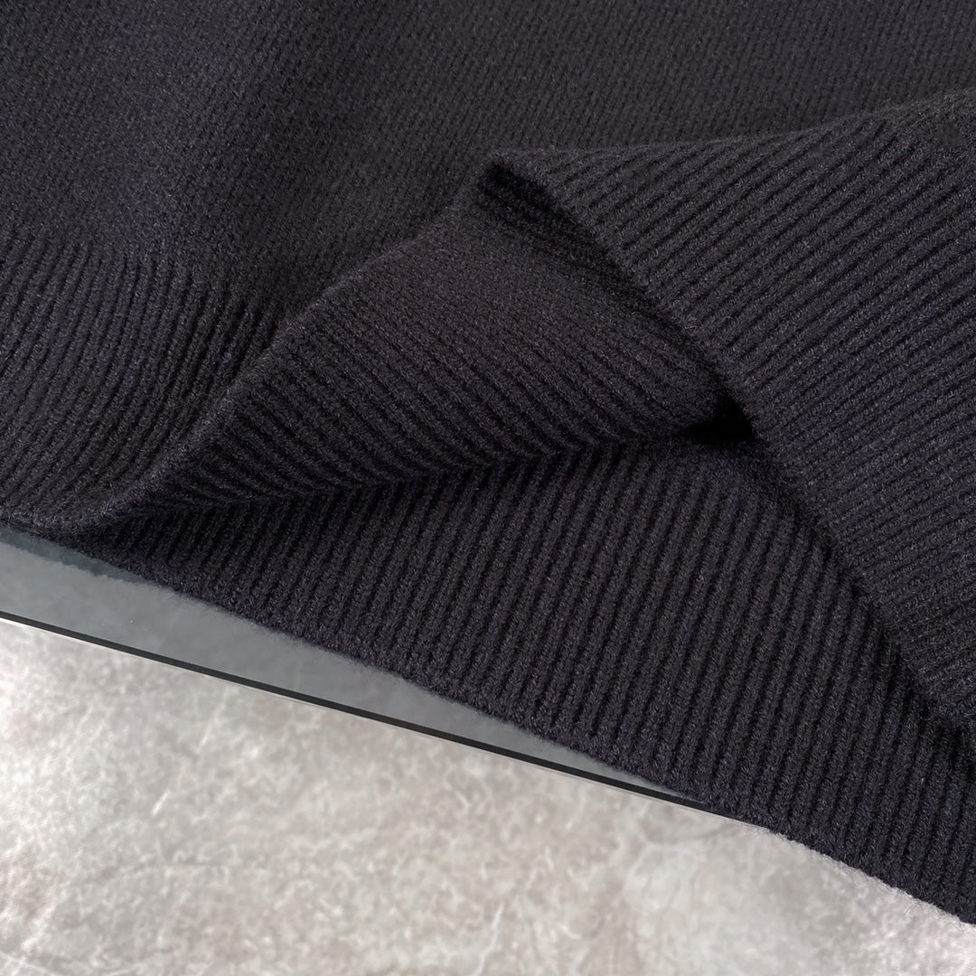 CHANEL 24SS Heavy-Knit Cable Classic Large Logo Jacquard Cardigan – Premium Original Version