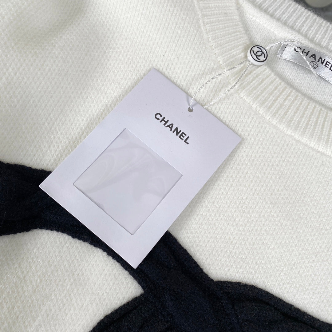CHANEL 24SS Heavy-Knit Cable Classic Large Logo Jacquard Cardigan – Premium Original Version