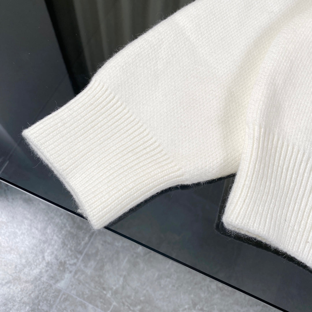 CHANEL 24SS Heavy-Knit Cable Classic Large Logo Jacquard Cardigan – Premium Original Version