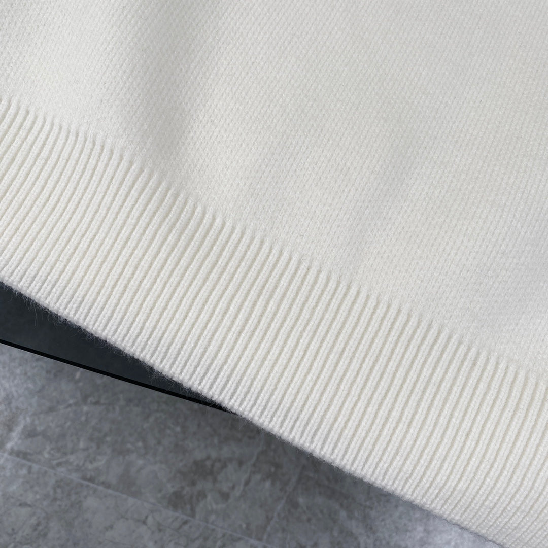 CHANEL 24SS Heavy-Knit Cable Classic Large Logo Jacquard Cardigan – Premium Original Version