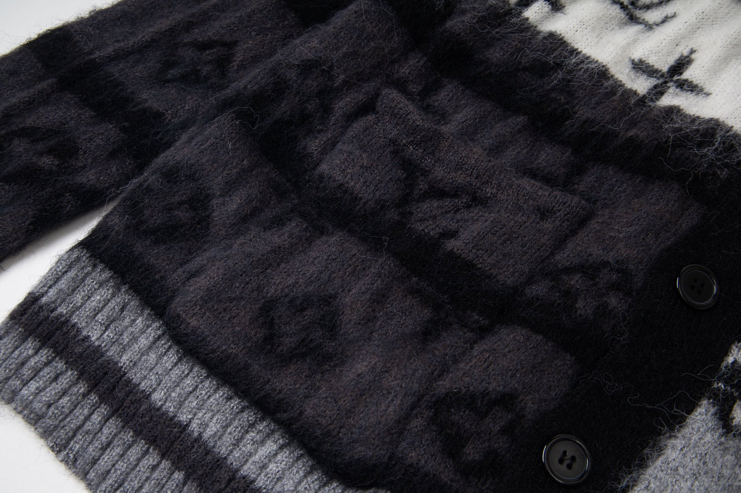 Louis Vuitton 23FW Gradient Mohair Cardigan (Gray &amp; White)