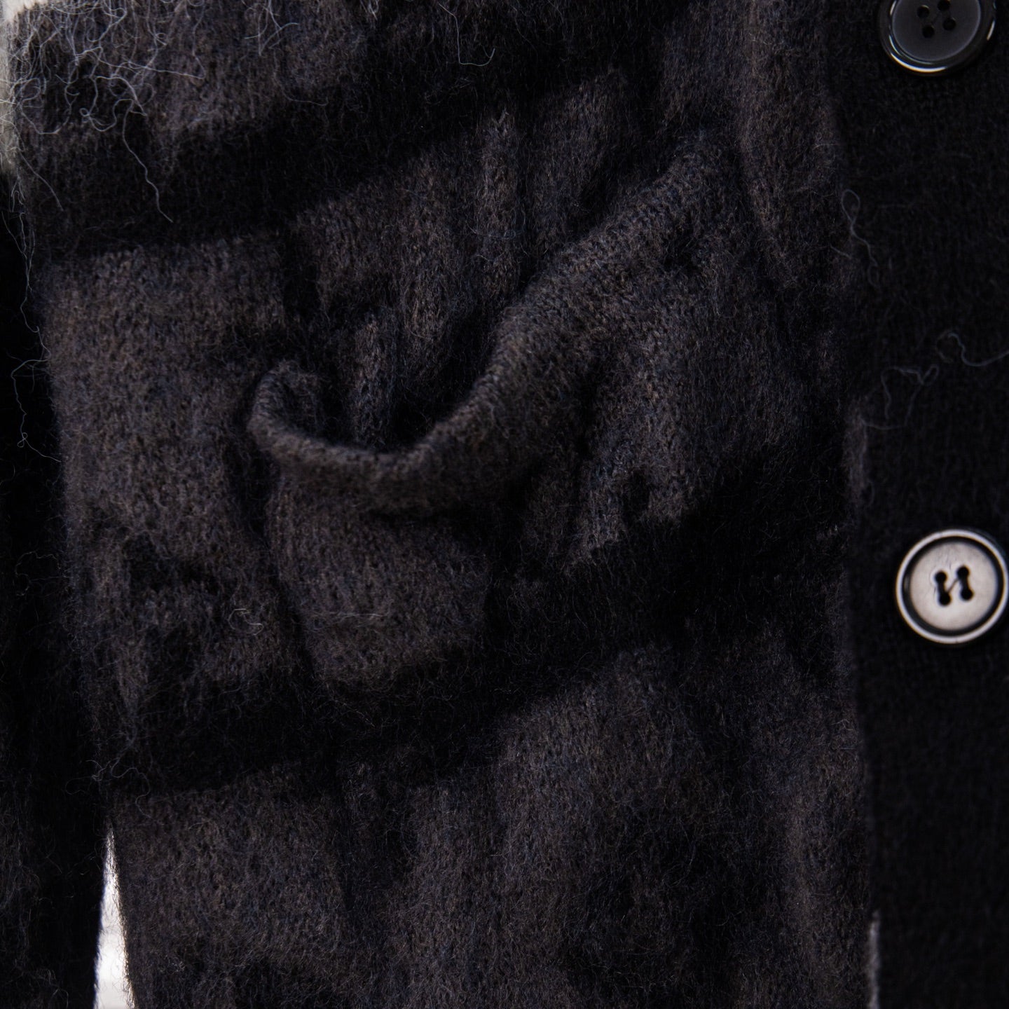 Louis Vuitton 23FW Gradient Mohair Cardigan (Gray &amp; White)