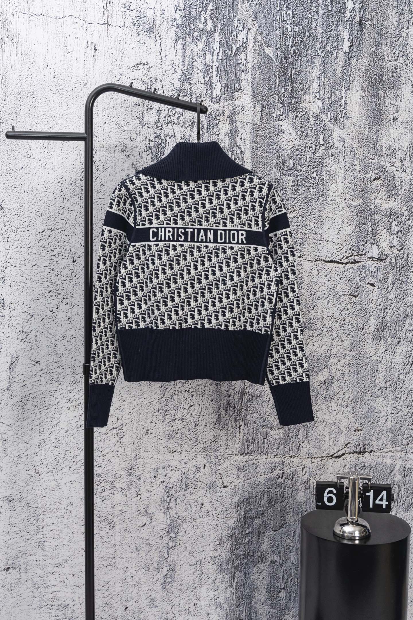 DIOR 25FW Classic Oblique Reversible Cashmere Collar Sweater