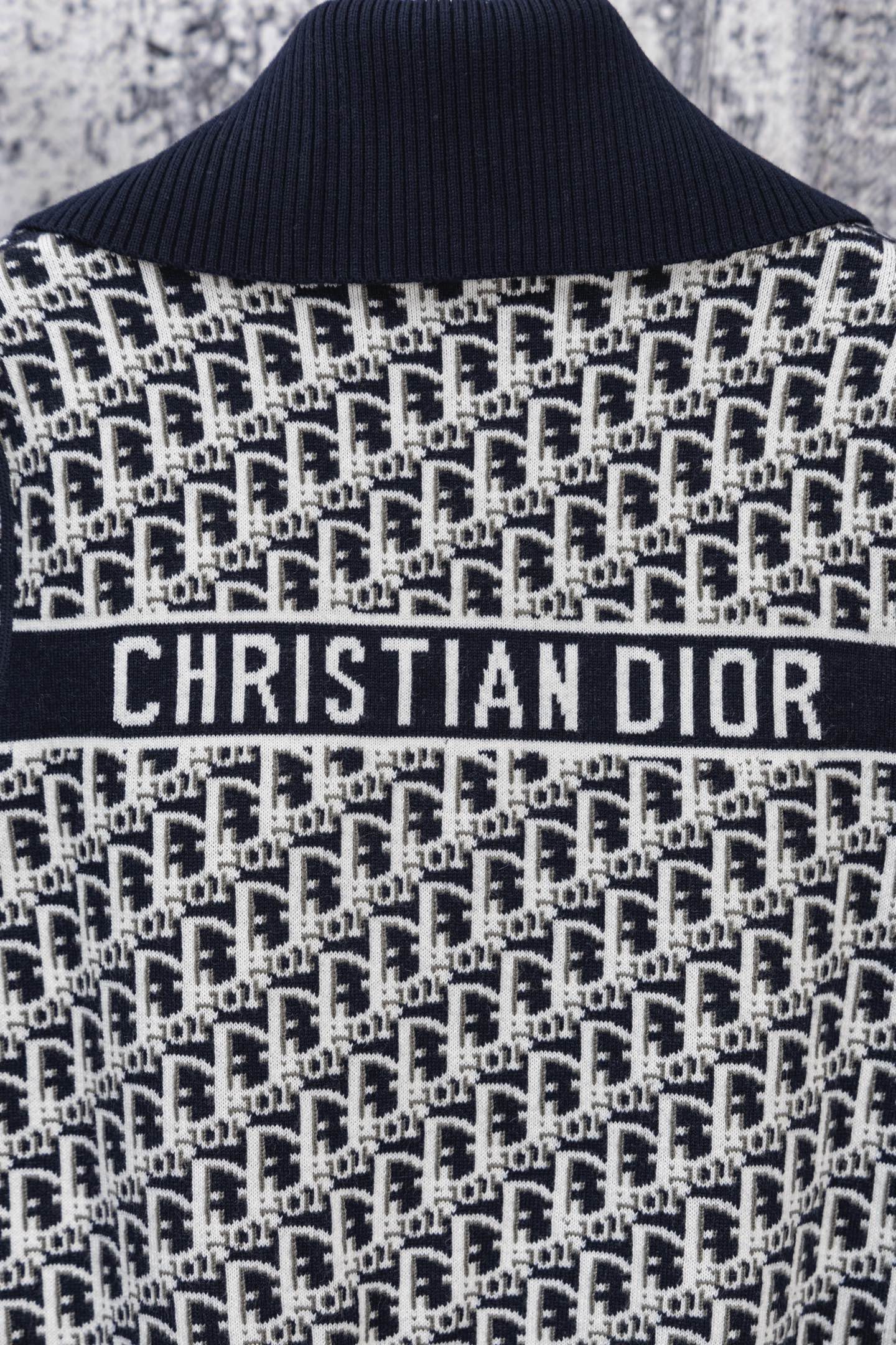 DIOR 25FW Classic Oblique Reversible Cashmere Collar Sweater