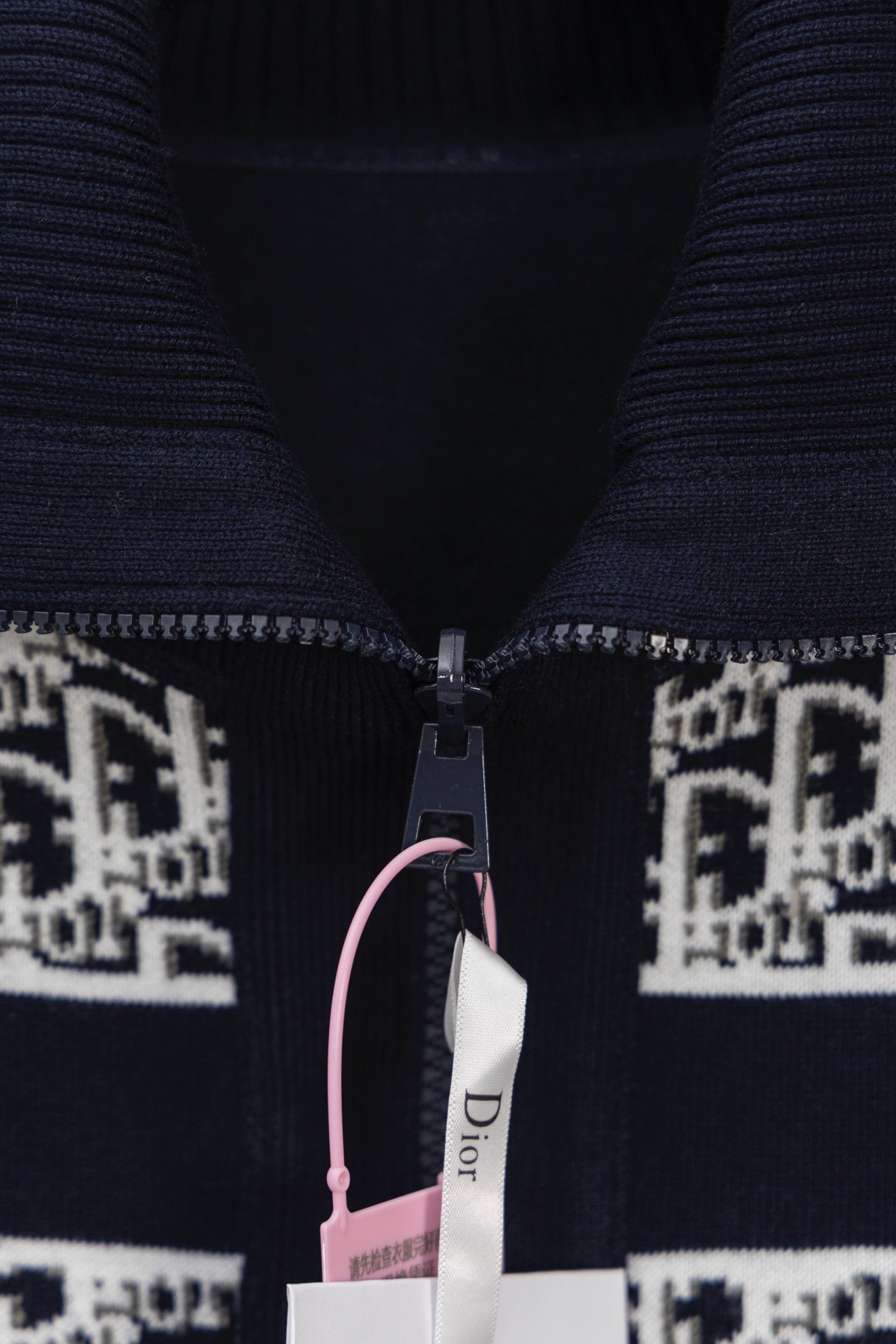 DIOR 25FW Classic Oblique Reversible Cashmere Collar Sweater