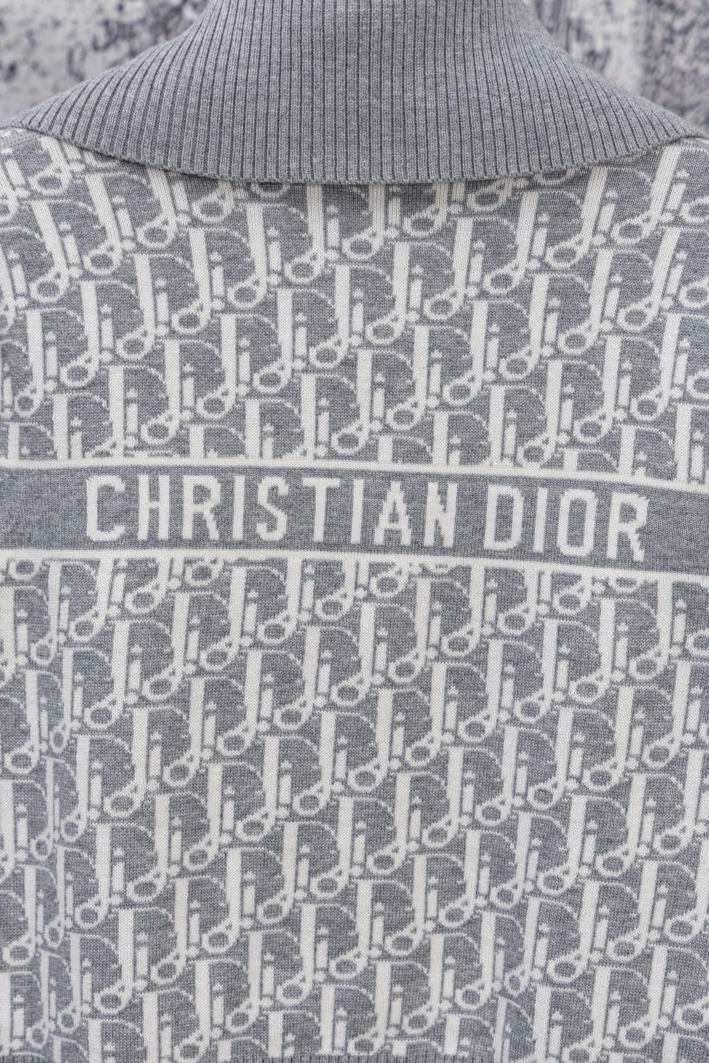 DIOR 25FW Classic Oblique Reversible Cashmere Collar Sweater