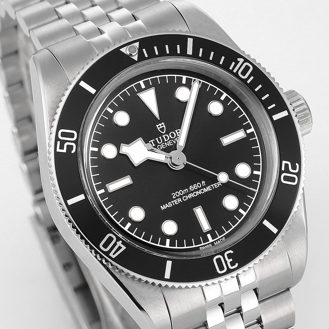 Tudor Black Bay Third Generation Small Red Shield