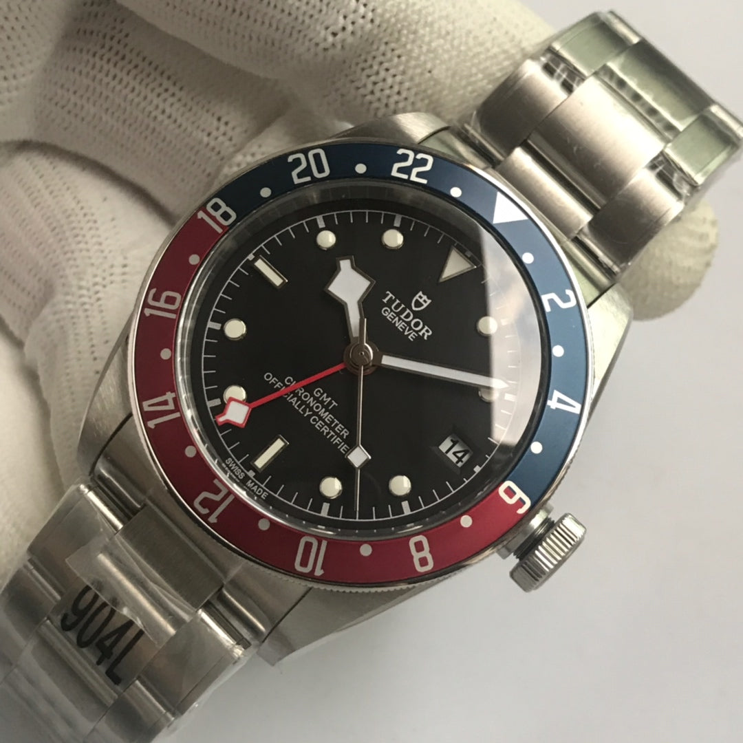 Tudor Black Bay