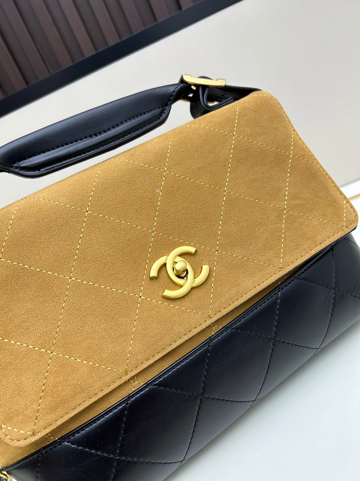 Chanel-Vintage Handheld Shoulder Bag