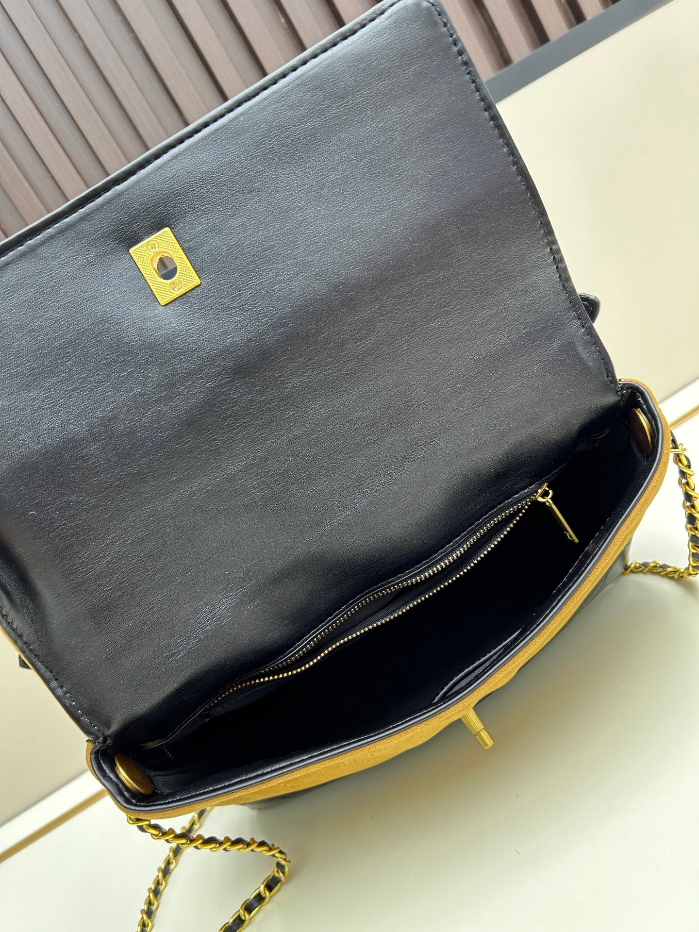 Chanel-Vintage Handheld Shoulder Bag