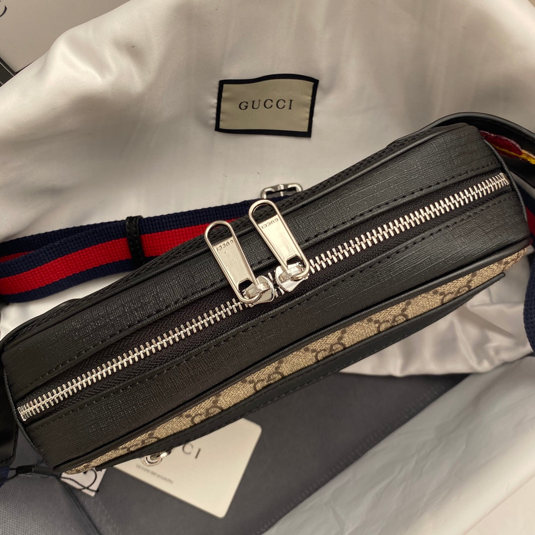 GUCCI Men's Waist Bag