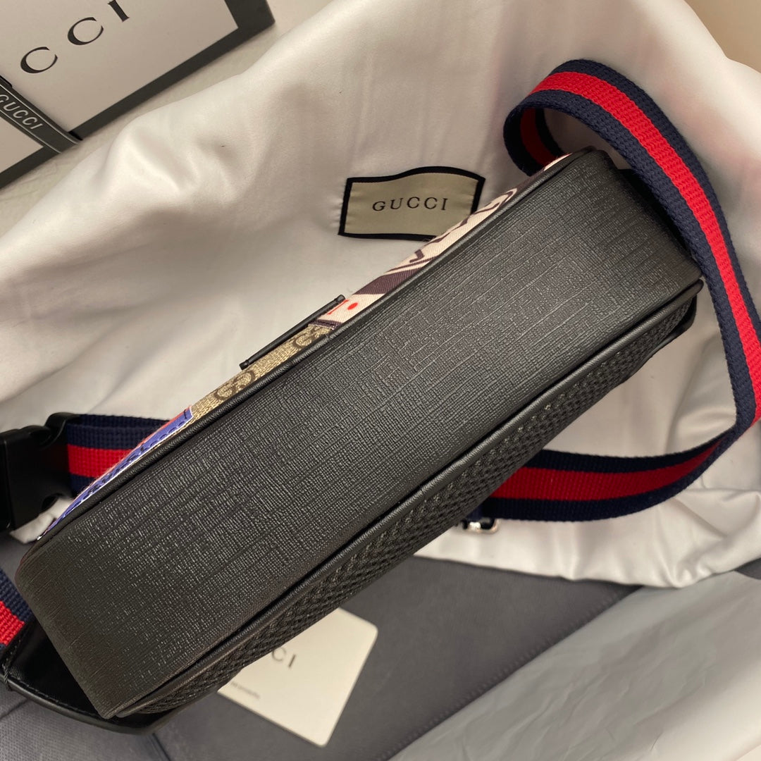 GUCCI Men's Waist Bag