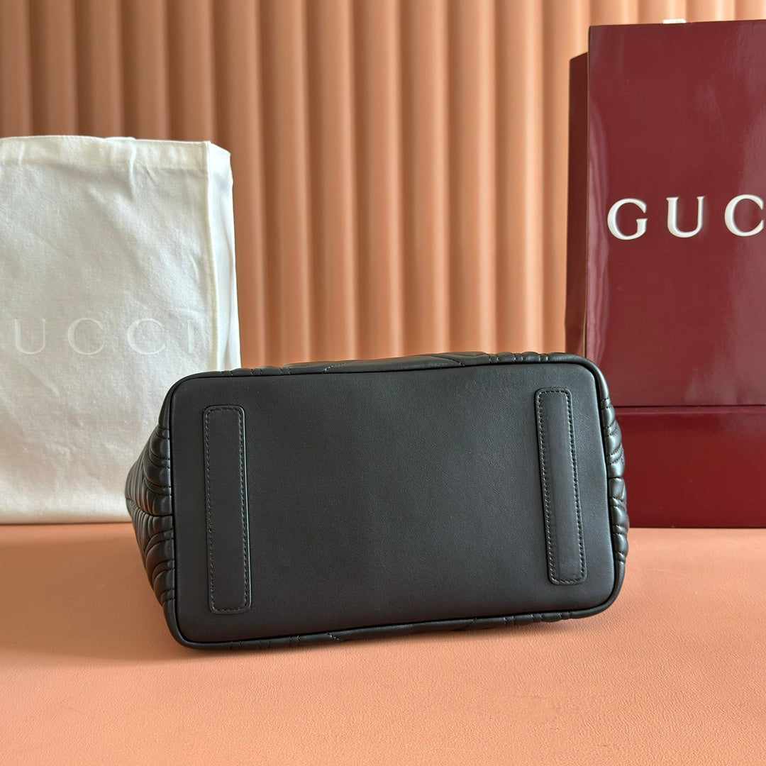 Gucci-shoulder bag