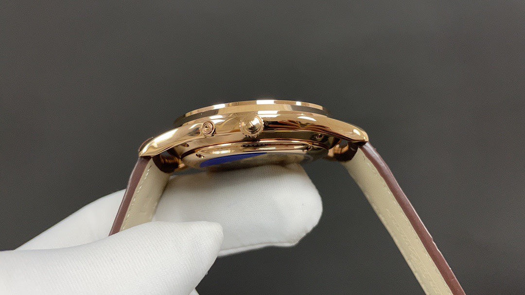 Jaeger-LeCoultre Master Ultra Thin Moonphase watch