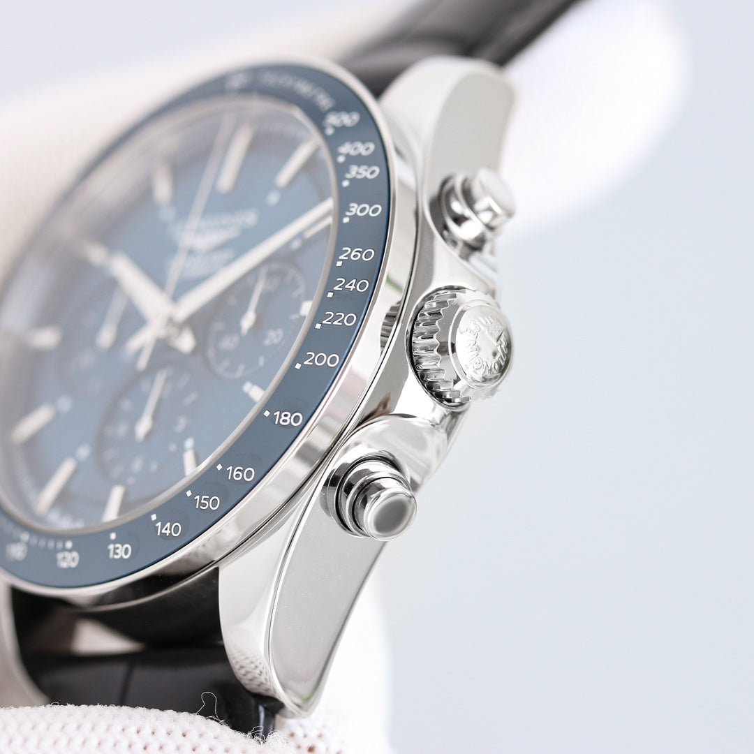 Longines Conquest V.H.P.